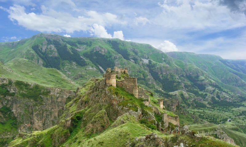 The remains of Deo Safed's fortress in the Caucasus Mountains